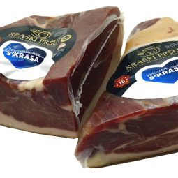 viertel-stueck-kraski-prsut-16-monate